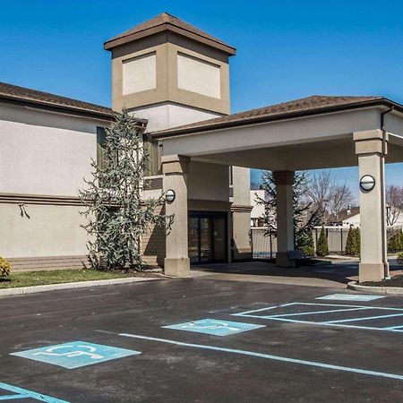 Quality Inn & Suites Nj State Capital Area Morrisville  Exterior foto