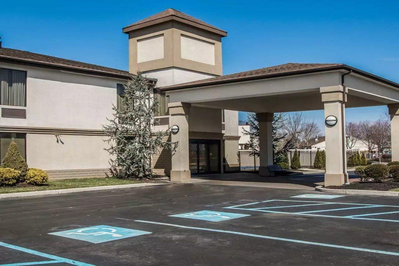 Quality Inn & Suites Nj State Capital Area Morrisville  Exterior foto